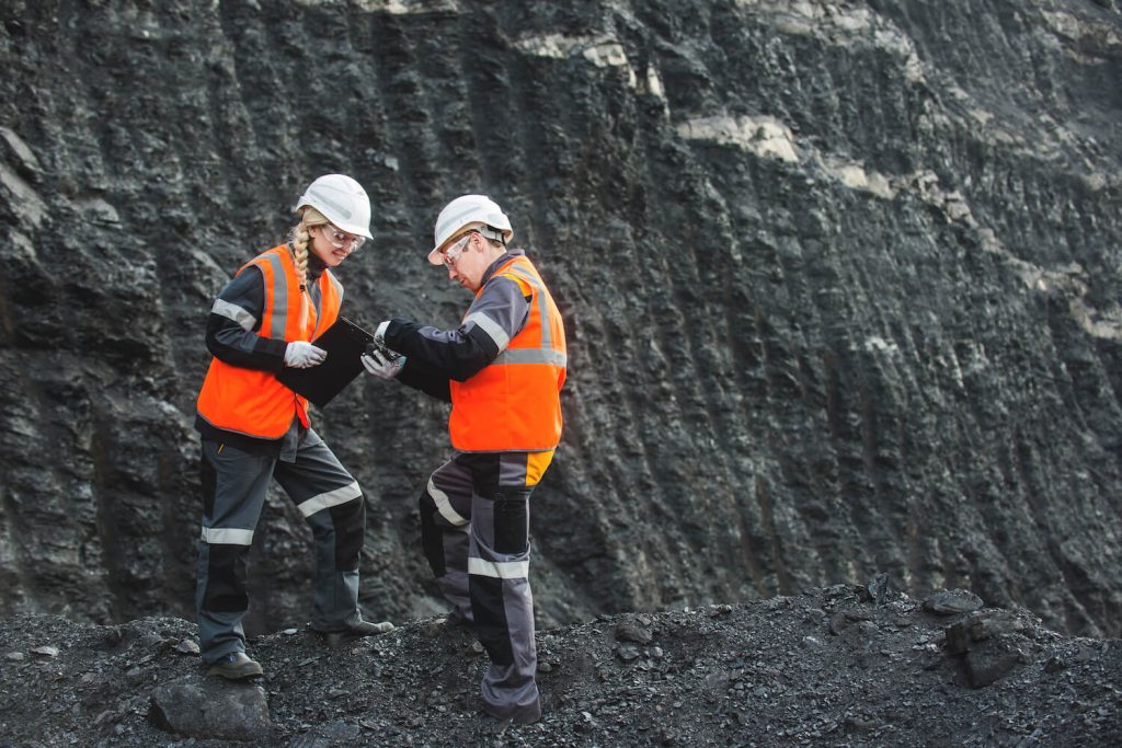 Optimise Your Geology Data Management: The Ultimate Solution for Accurate and Efficient Resource Tracking / Flout Software